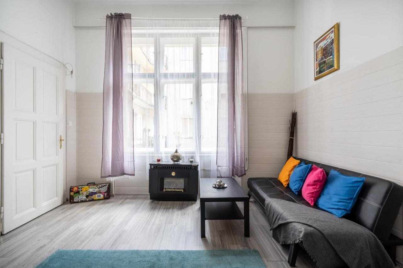 The White House Apartment Budapest Luaran gambar