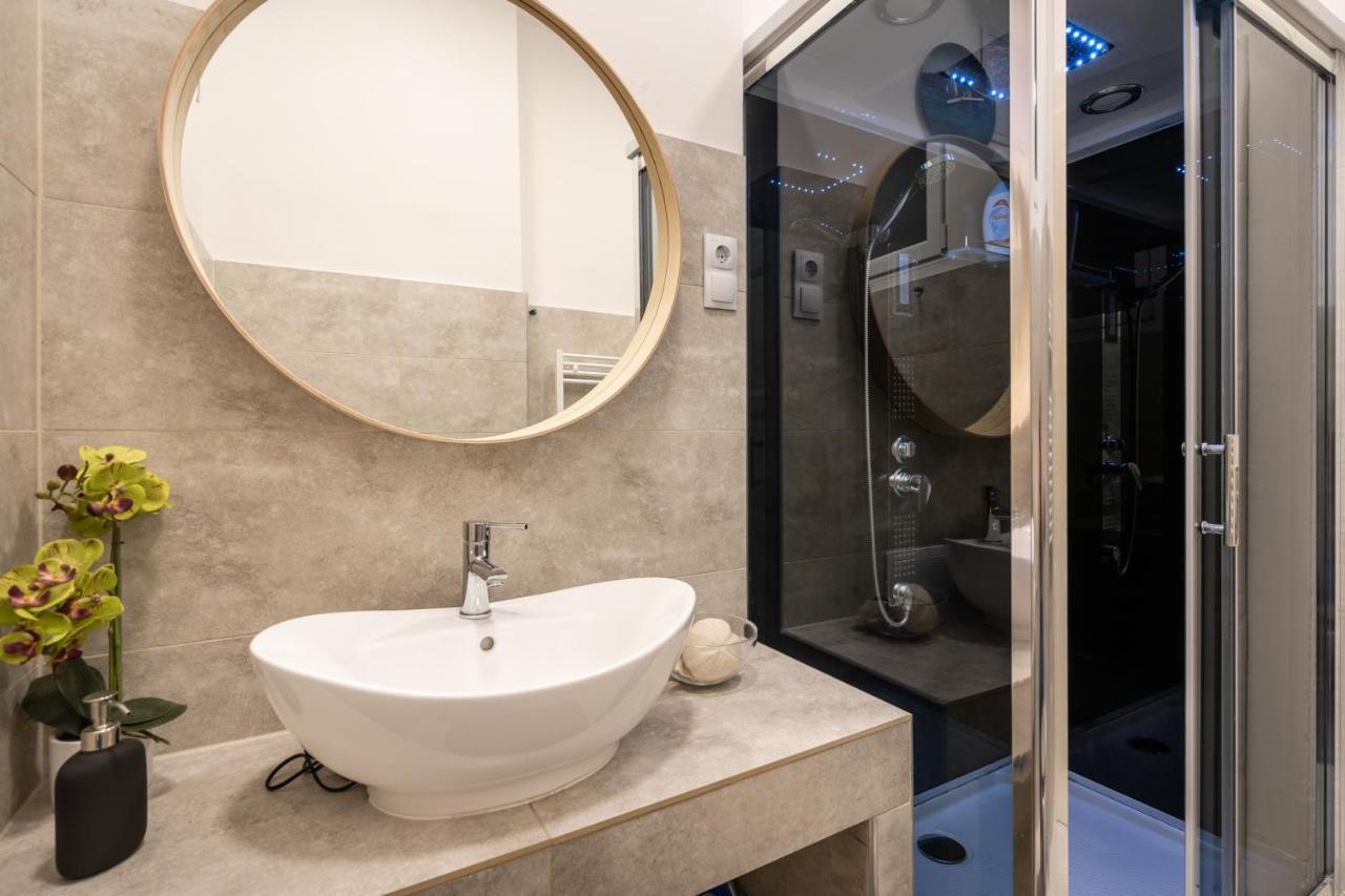 The White House Apartment Budapest Luaran gambar